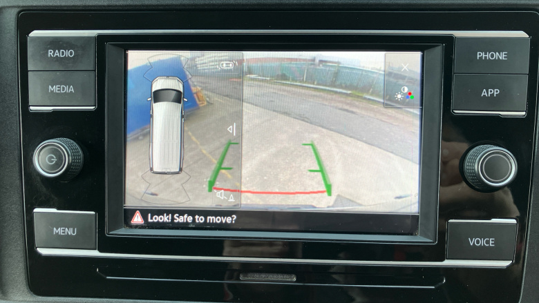 Volkswagen Crafter Cr35 Lwb Diesel 2.0 TDI 140PS Trendline High Roof Van Auto